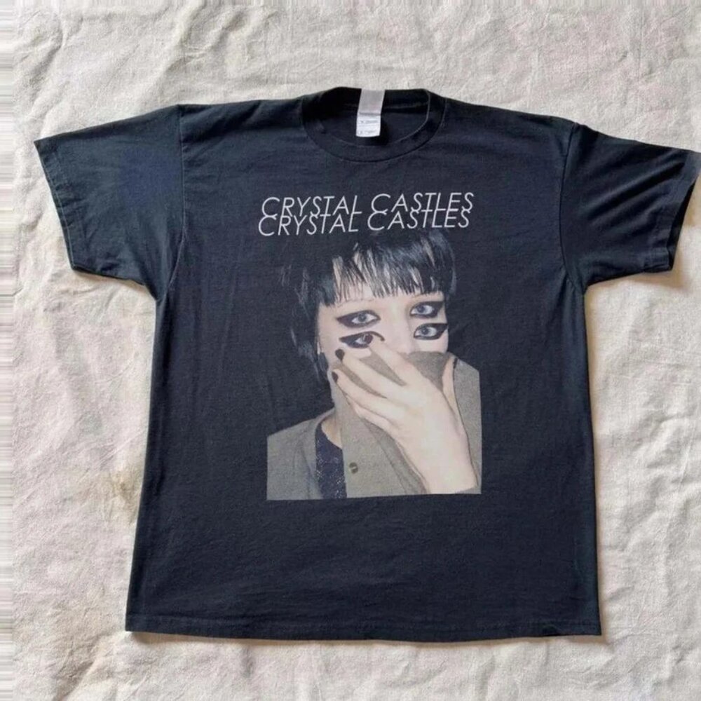 Crystal Castles Electronic Indie Synth Punk Band Graphic Dark Aesthetic Music165